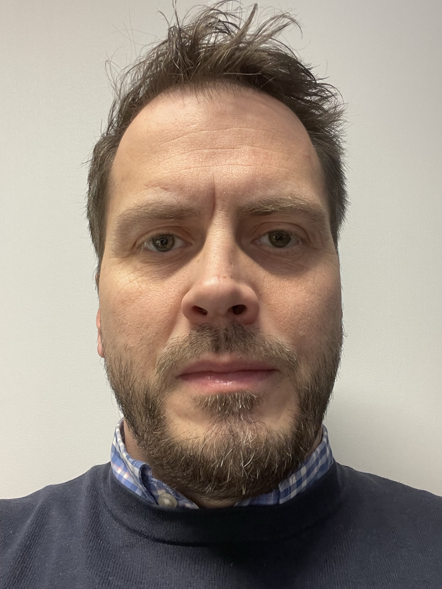 Kristoffer Olsson style=